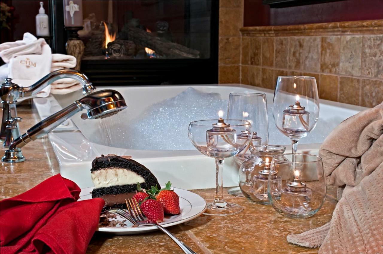 Cameo Heights Mansion And The Vine Fine Dining Restaurant Bed & Breakfast Touchet Bagian luar foto