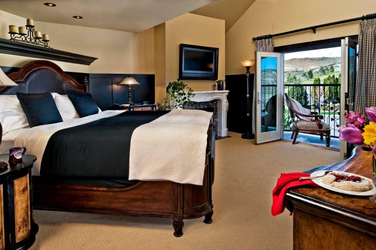 Cameo Heights Mansion And The Vine Fine Dining Restaurant Bed & Breakfast Touchet Bagian luar foto