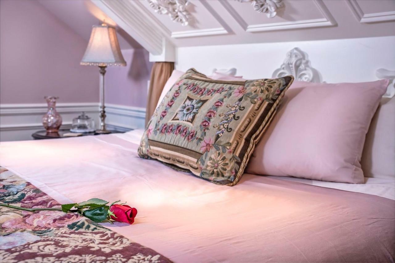 Cameo Heights Mansion And The Vine Fine Dining Restaurant Bed & Breakfast Touchet Bagian luar foto