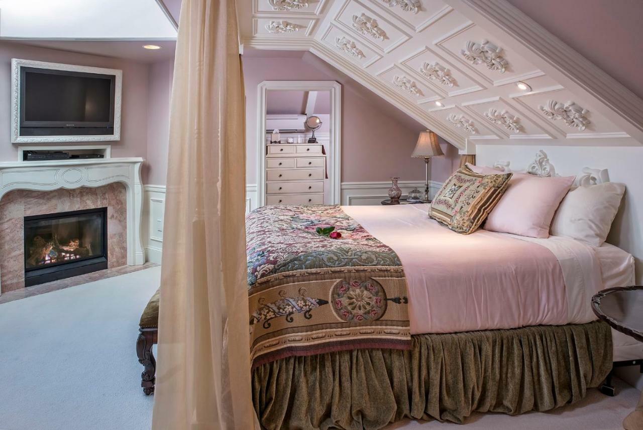 Cameo Heights Mansion And The Vine Fine Dining Restaurant Bed & Breakfast Touchet Bagian luar foto