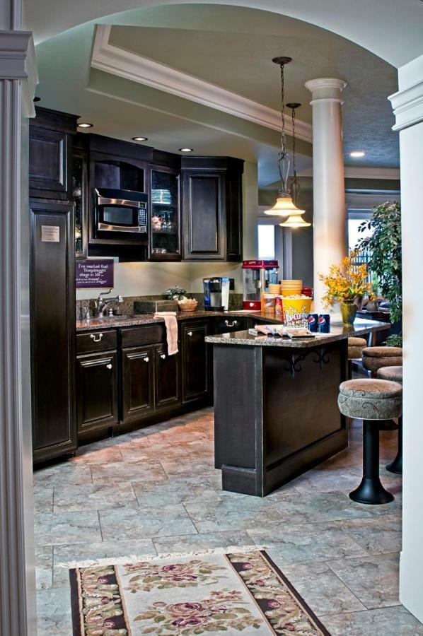 Cameo Heights Mansion And The Vine Fine Dining Restaurant Bed & Breakfast Touchet Bagian luar foto