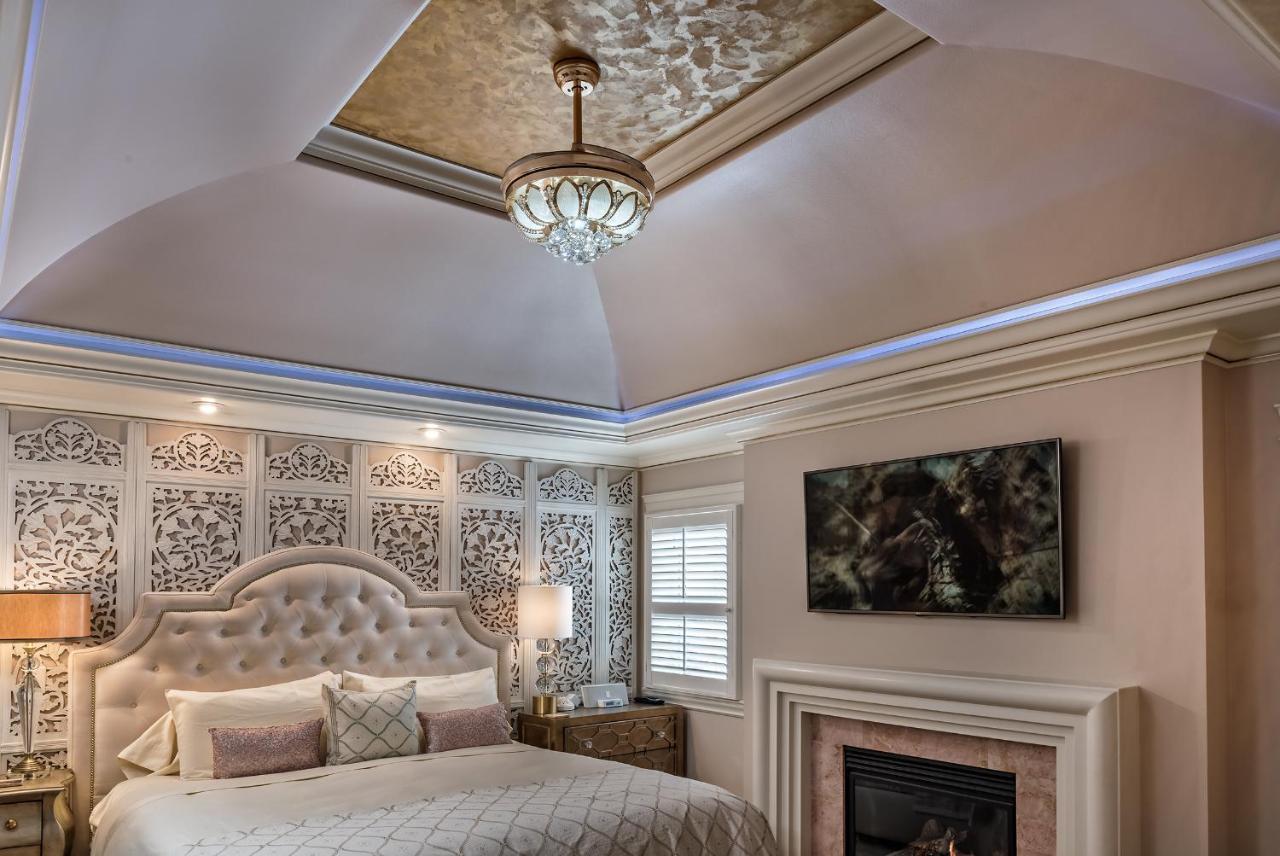 Cameo Heights Mansion And The Vine Fine Dining Restaurant Bed & Breakfast Touchet Ruang foto